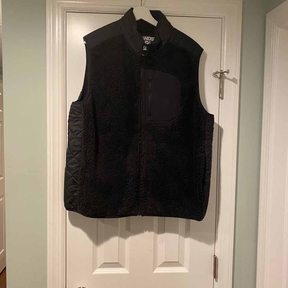 Like New Black Vest